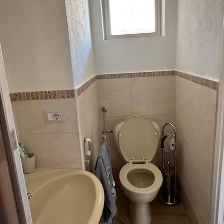 Flat Cala Gavetta דירה לה מדלנה